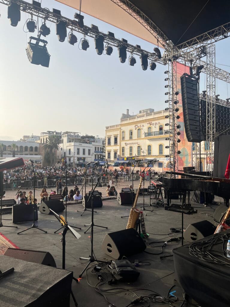 Showpartners L-Acoustics speakers in concert in Marrakech